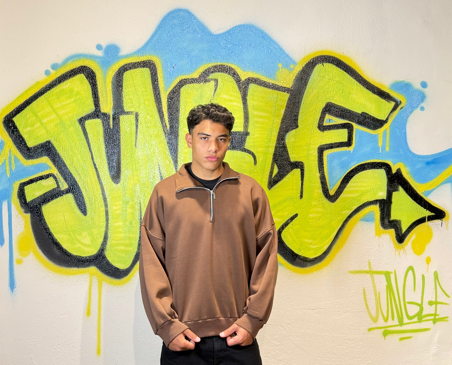 VNDO Half-Zip Sweatshirt
